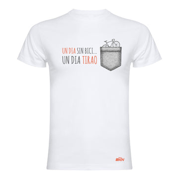 Camiseta UN DIA SIN BICI (Blanco)
